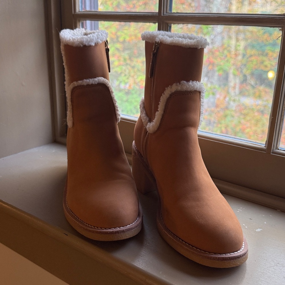 Women's Tan Shearling Ankle Boots by J. Crew size 8